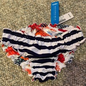 la Vie en Rose reversible bathing suit bottom